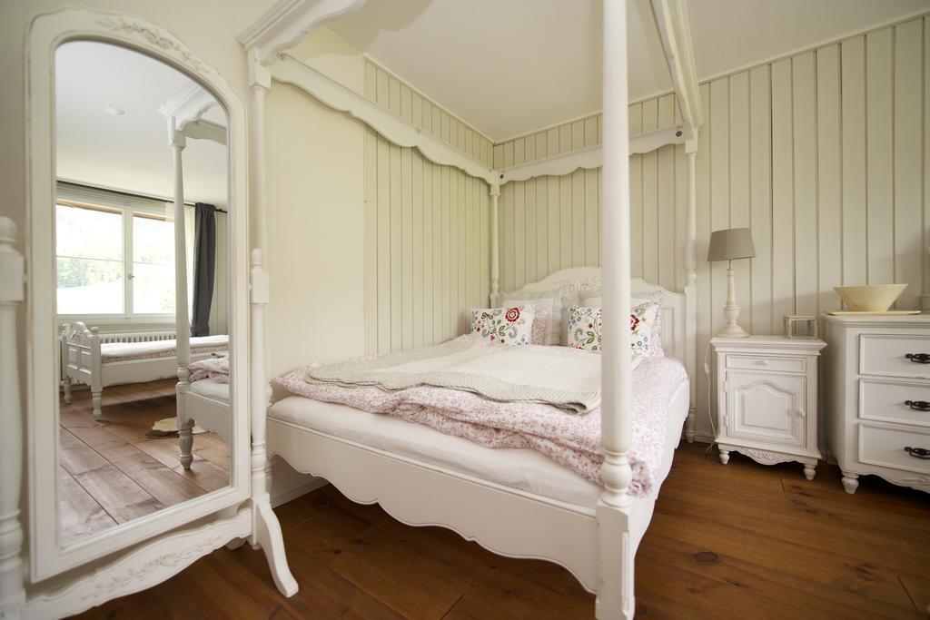 B&B Langenberg Langnau am Albis Szoba fotó